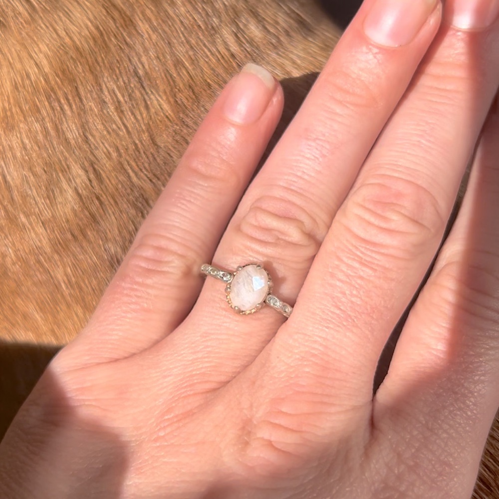 Vintage Art Deco Genuine Moonstone Ring 🌙